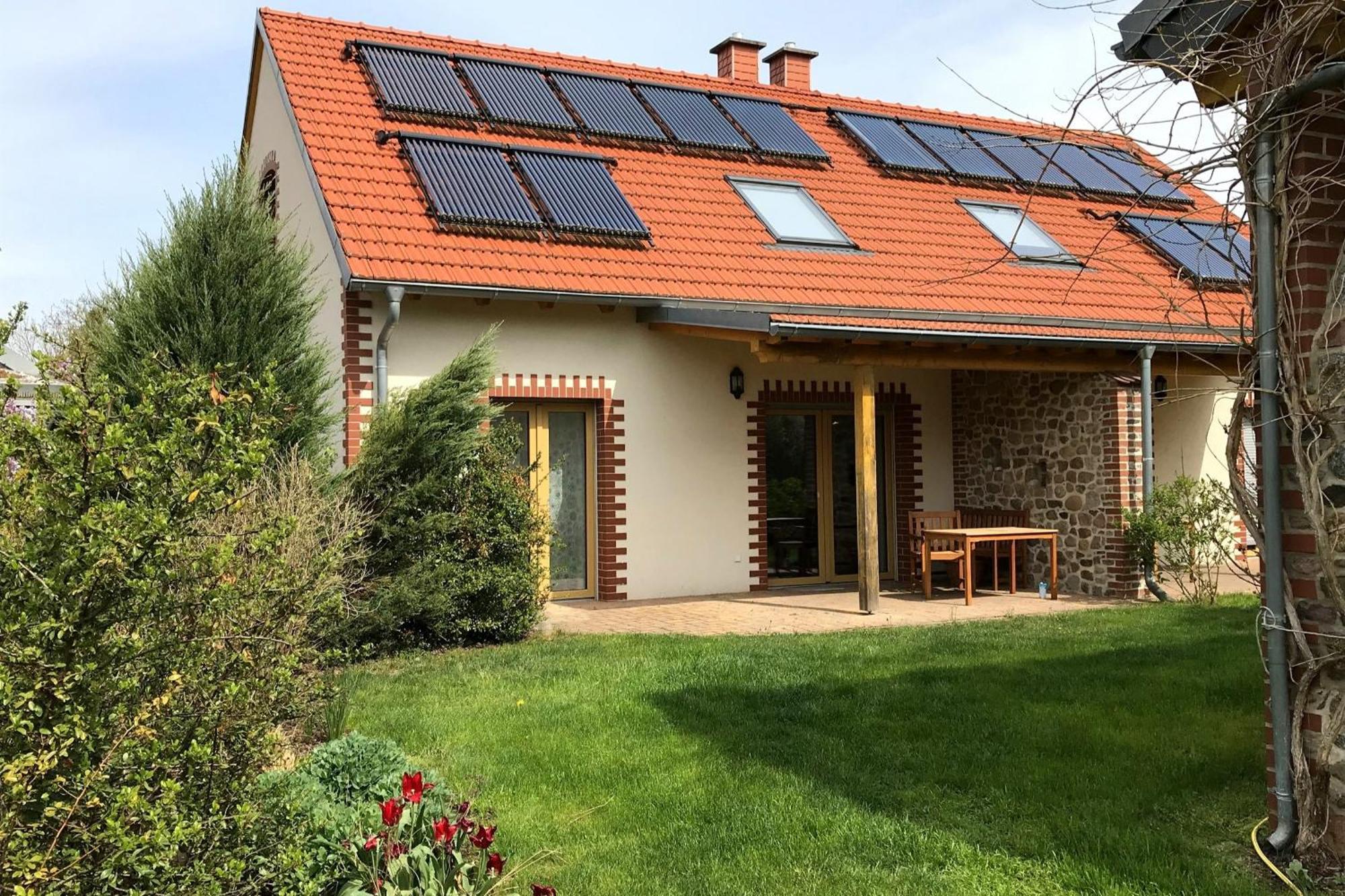 Villa Fliederhaus à Rietz Neuendorf Extérieur photo